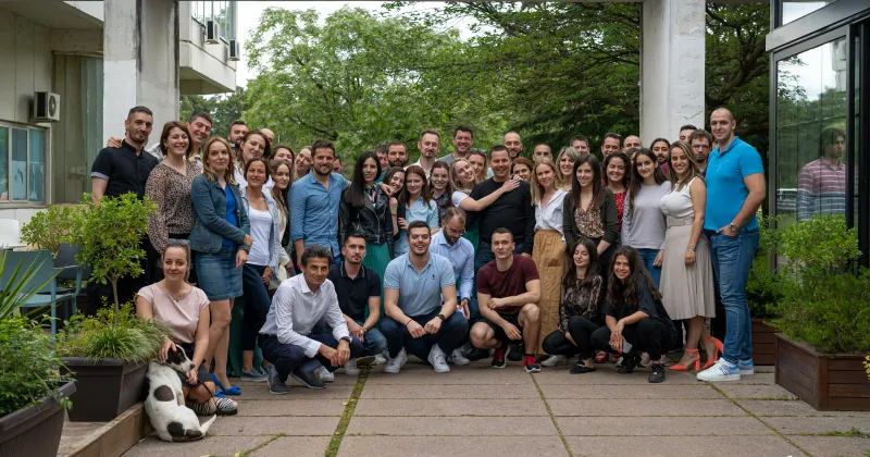 Estitor team group photo outside